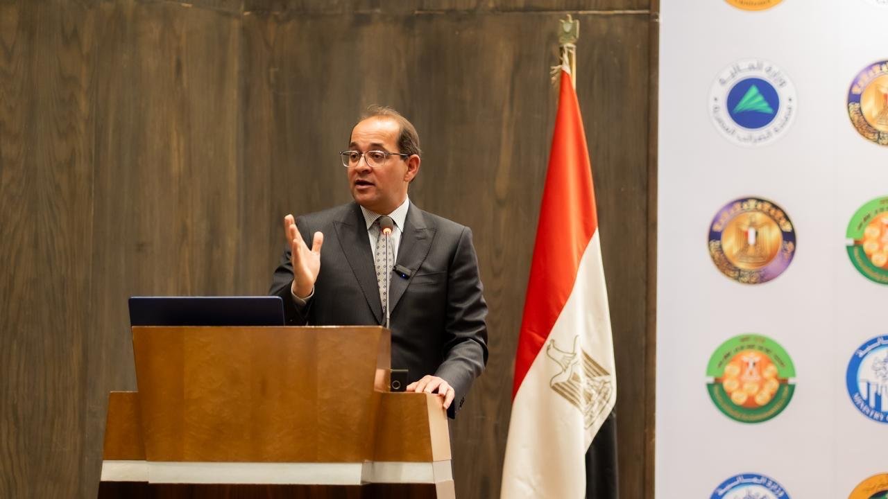 وزير المالية