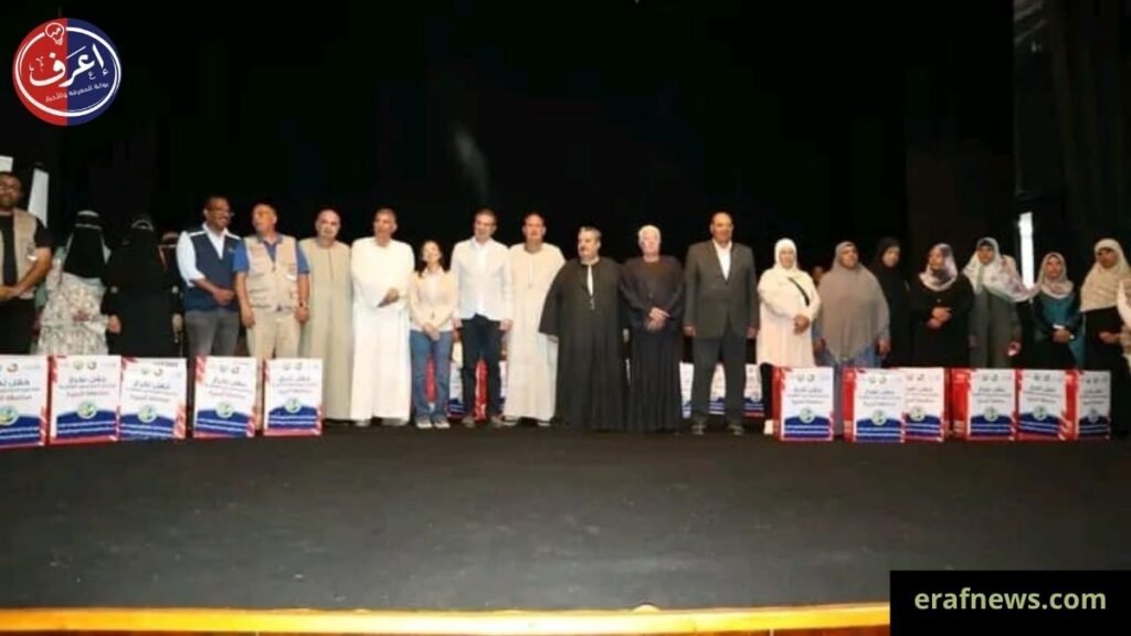 وزير الزراعة يكرم المزارعين بالبحيرة